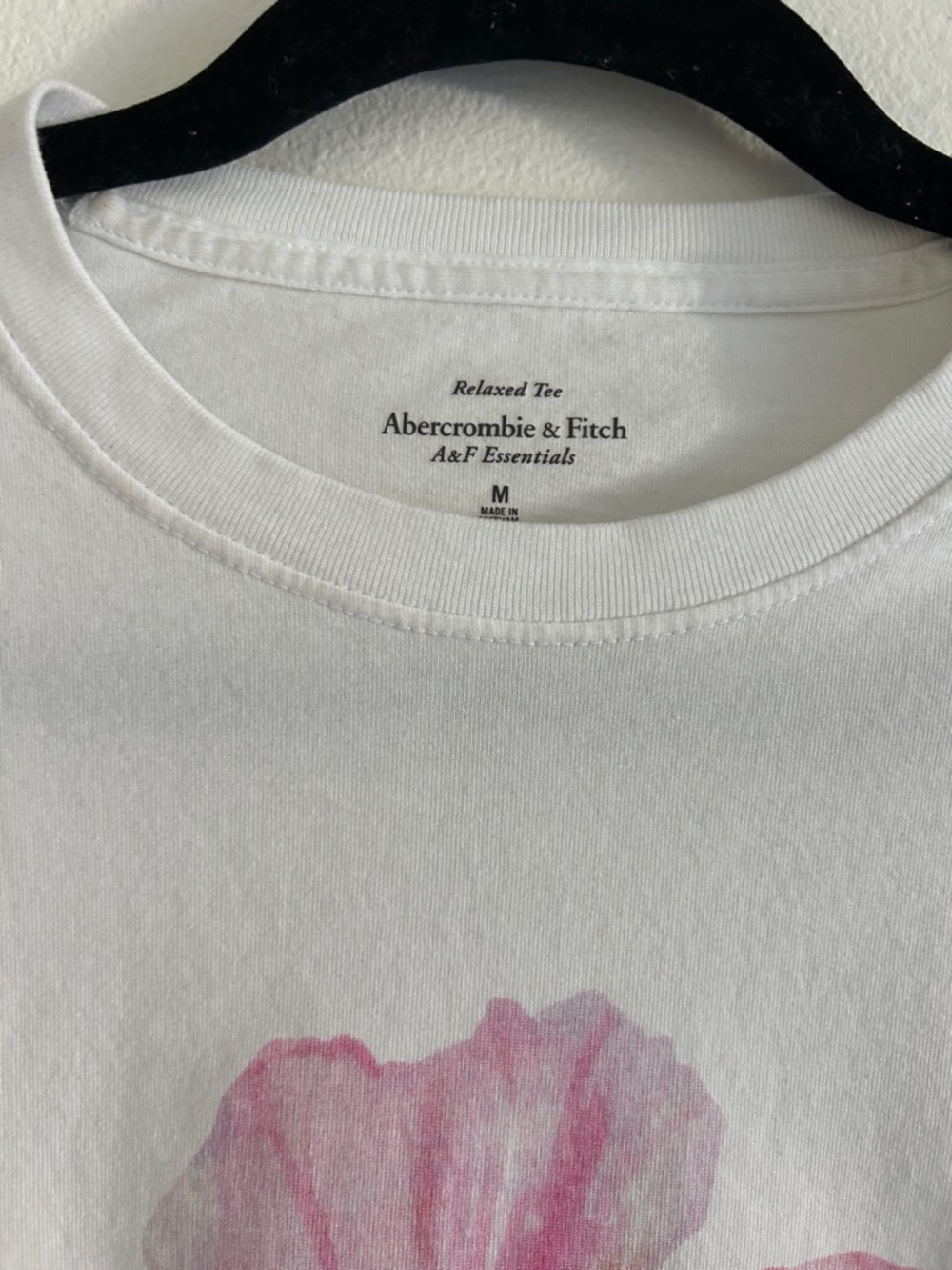Abercrombie & Fitch Women’s White Hibiscus Flower Shirt Size Medium - Picture 3 of 4